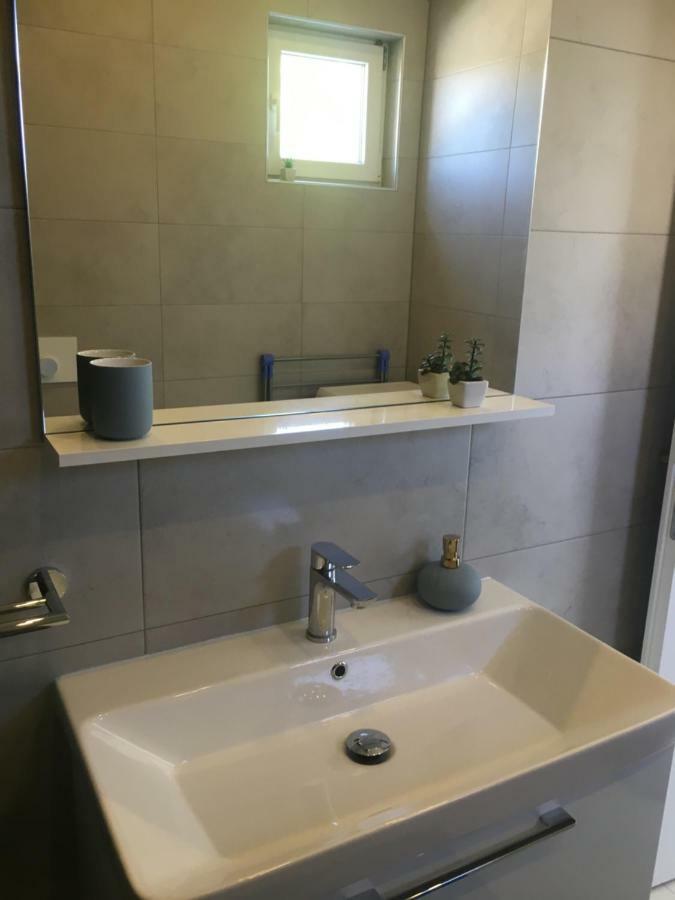 Apartment Grey Poreč Dış mekan fotoğraf